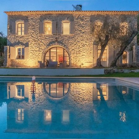 L'Elegante Bastide En Pierre Avec Vue Sur Le Vieux Village De Mougins Zewnętrze zdjęcie