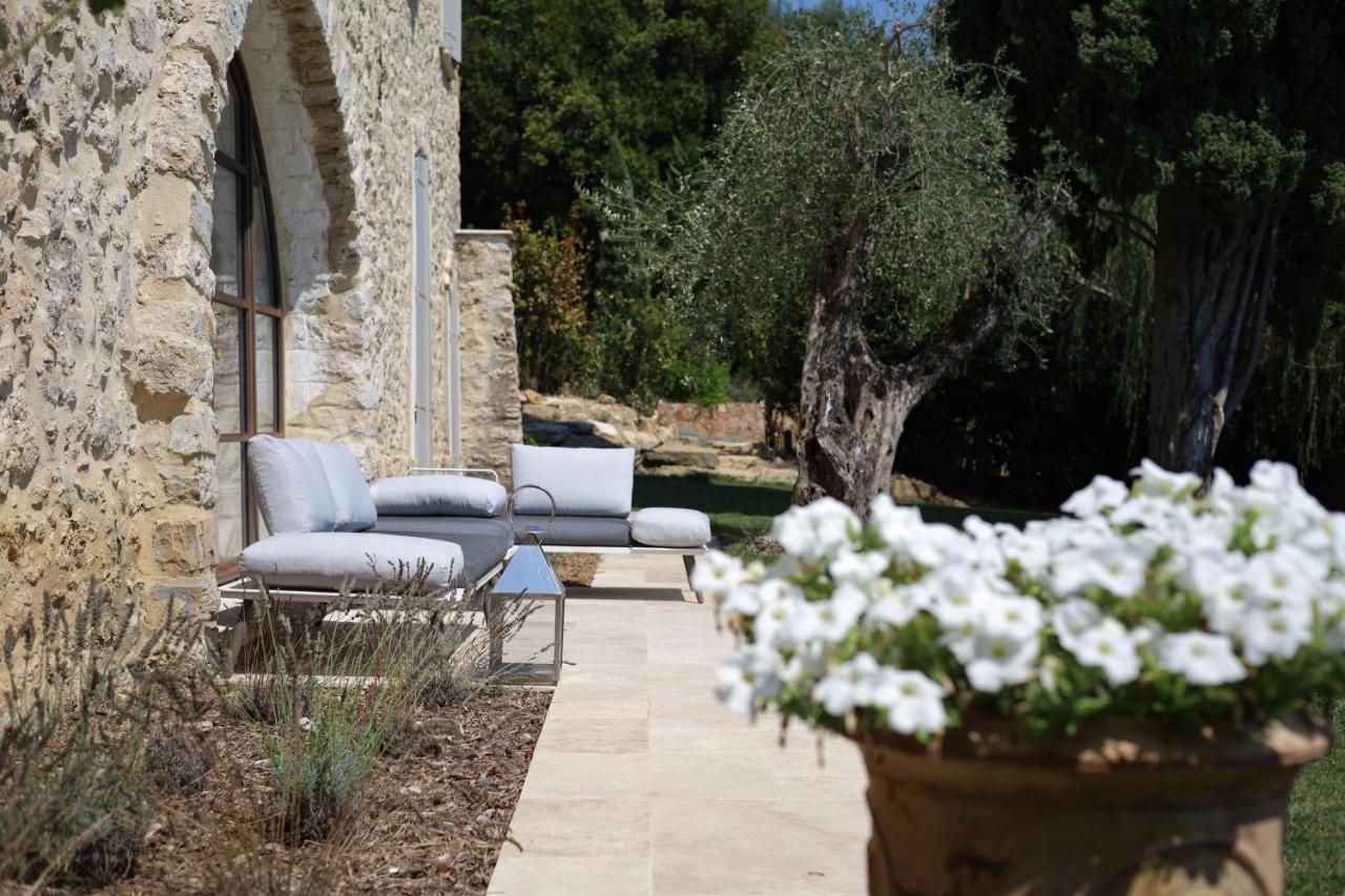 L'Elegante Bastide En Pierre Avec Vue Sur Le Vieux Village De Mougins Zewnętrze zdjęcie