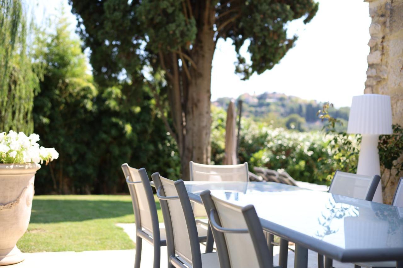 L'Elegante Bastide En Pierre Avec Vue Sur Le Vieux Village De Mougins Zewnętrze zdjęcie