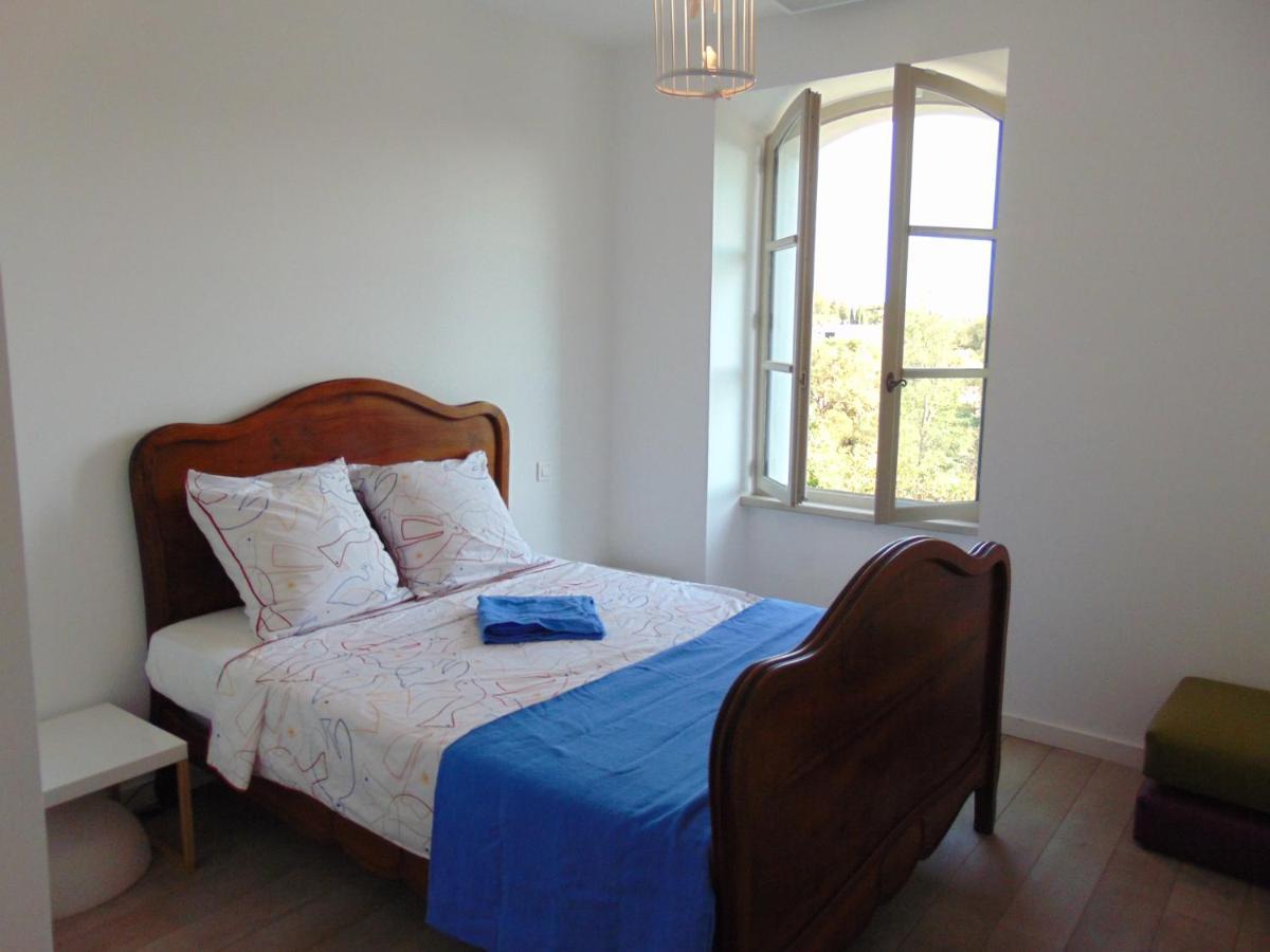 L'Elegante Bastide En Pierre Avec Vue Sur Le Vieux Village De Mougins Zewnętrze zdjęcie